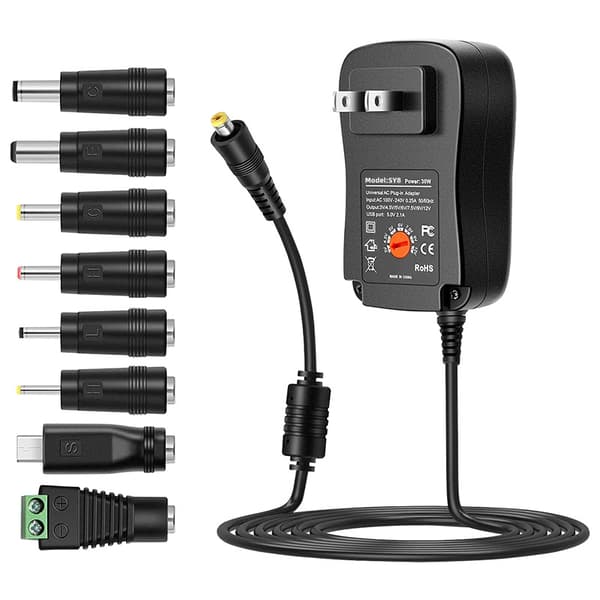 30V universal strømadapter egnet til husholdningselektronikprodukter
