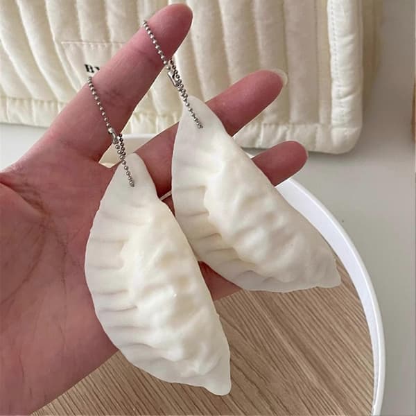 Bærbar Dumpling Fidget - Blød og holdbar til nøglering - mod angst og rejser 2 pcs