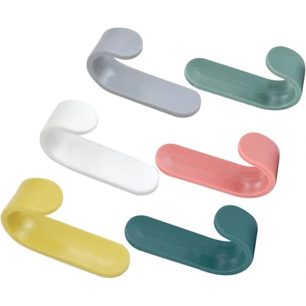 12 J-formede plastkroge - (tilfældige farver)