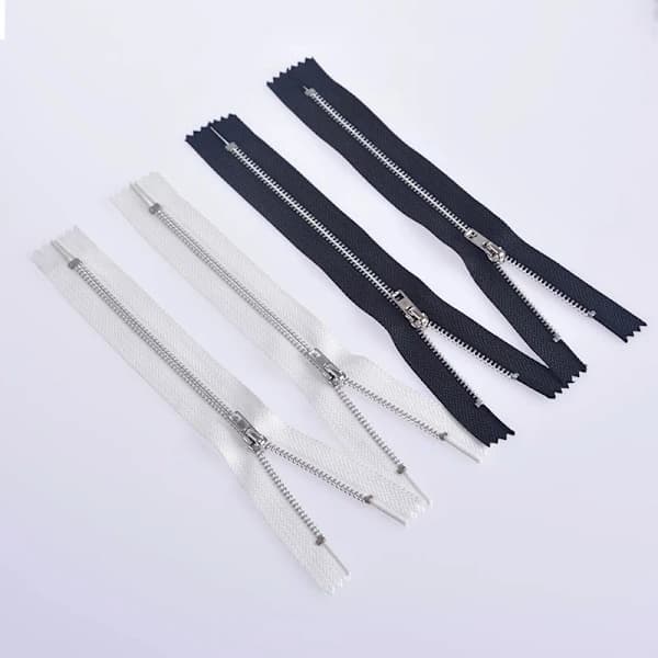 Dragkedjor/blixtlås - 10-pack 14cm (silver + svart)
