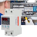 Spänningsskyddsrelä – 230V Justerbart Överspänningsskydd med Voltmeter (SVP 912, 63A)