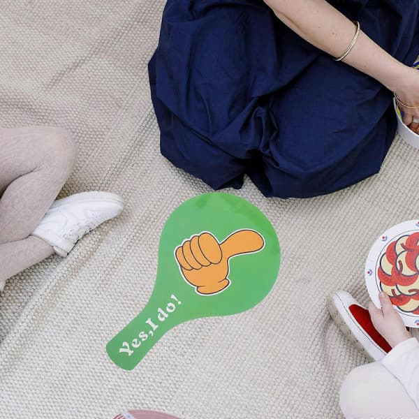 Klassrumsröstningspaddlar Plast Tummen Upp Tummen Ner 2-pack