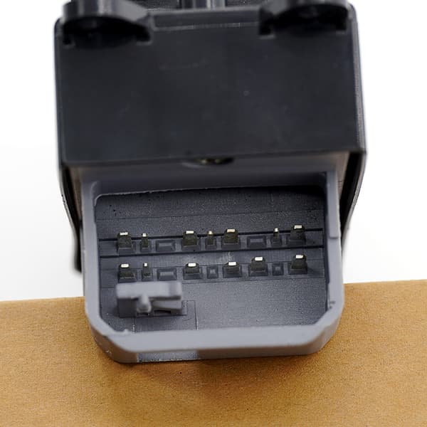 84820-42100 Bil Power Master Vindueskontakt Førerside til Crown Centuryvg4 8482042100 Autodele R