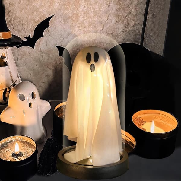 Halloween-dekor, upplyst spöke i glaskupa