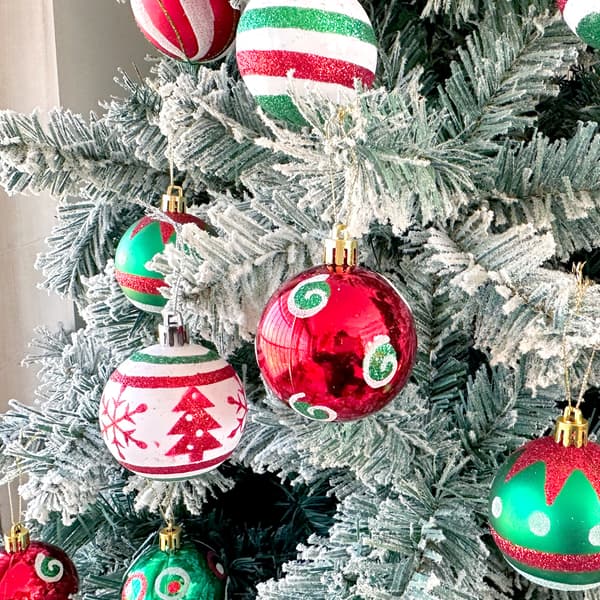 Julgranspynt, 30-pack julgranskulor style4