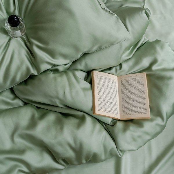Satin Silkesmjukt täcke Lyxigt Supermjukt Sängkläder i mikrofiber Set cover Khaki 1.5m(200*230cm)