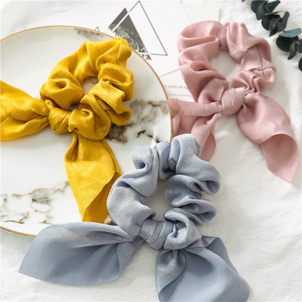 6 kpl Silk Bunny Ear -hiussiteitä, söpöjä satiini-scrunchiesia jousella