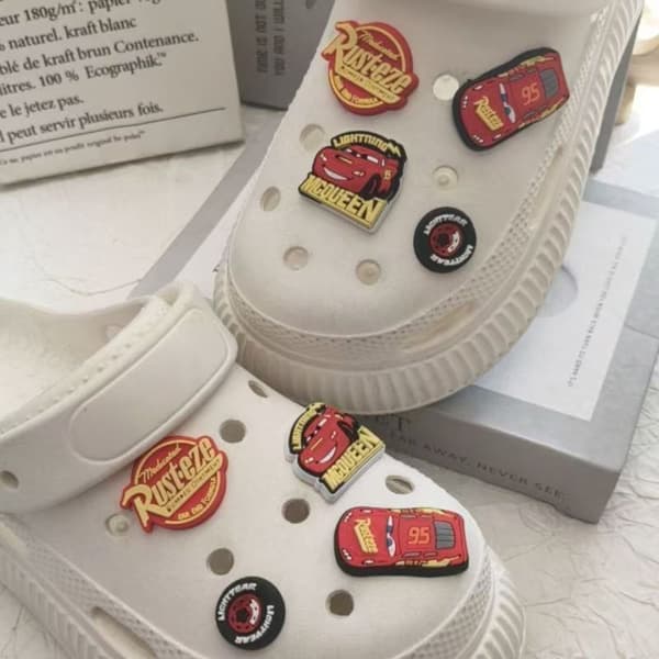 Lynet McQueen Crocs Sæt – 8 Dele Sko Tilbehør Udskifteligt DIY Design