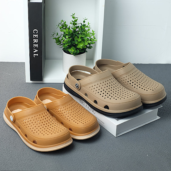 Hageklogger for kvinner og menn - Strandtøfler Unisex Komfortable Slip-on Sandaler khaki 43