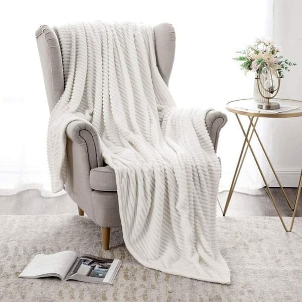 Fleecepledd 150 x 200 cm, ultramykt og varmt, 100 % polyester, lettstelt, sofa- og sengeteppe