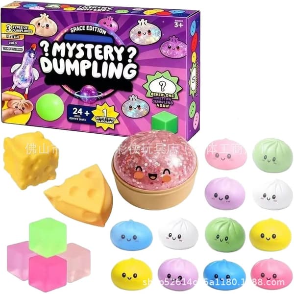 Joulukalenteri 24 päivää - Pullamainen puristeltava yllätys 2 Bun Squishy Myster 2