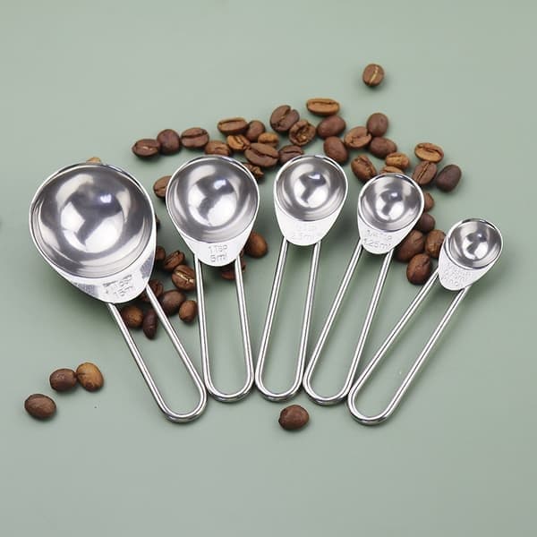 5-paknings måleskje-sett for baking og matlaging 15/5/2.5/1.25/0.75 ml