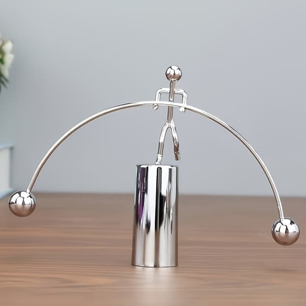 Dynamisk Balansskulptur i Rostfritt Stål, Elegant Metallkonstdekor, Kontorsbord/hem, Ingen Ström Krävs 【silverfärgad】