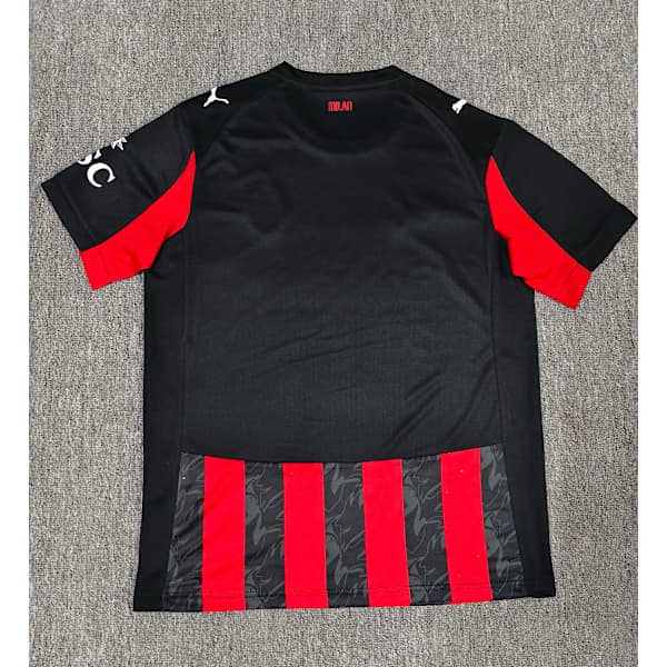 25-26 AC Milan Koti- ja vierasjalkapallopaita S-2XL Koti M Home M