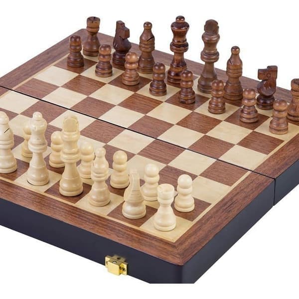 Lyxigt schackset i massivt trä, handsnidade pjäser i ask (38,5 cm), schackspel, strategi, hopfällbart schackbräde