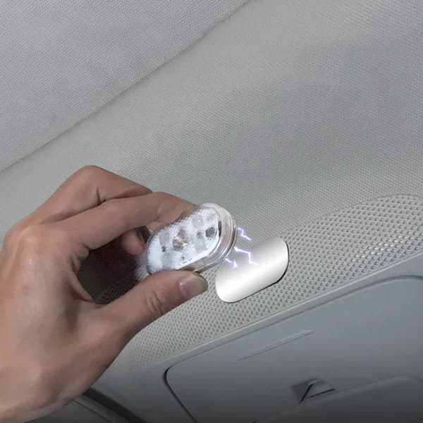 LED-touchlampa för bil, USB-uppladdningsbar magnetisk mini-läslampa för interiör, vit 2 st White 2pcs
