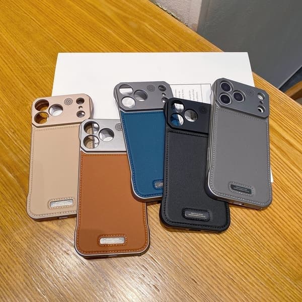 Skinndeksel til iPhone 17 Pro Max, MagSafe-kompatibelt, magnetisk, brunt Brown iPhone17 Pro Max