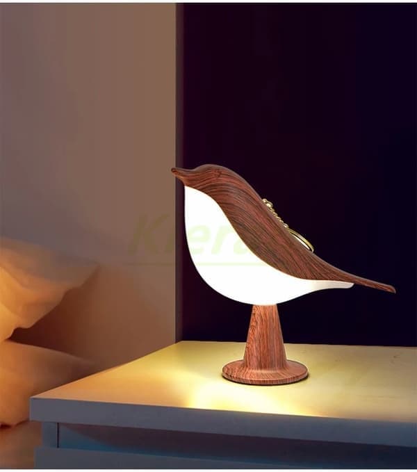 LED-lampe med moderne og enkelt design, Nik dekorativ belysning, ideell for et kontor, aromaterapi, lønnefarge