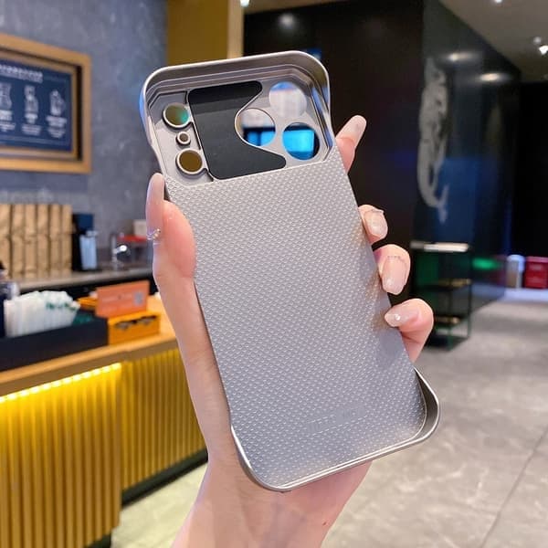 Skinndeksel til iPhone 13 Pro Max, MagSafe-kompatibelt, magnetisk, gull Gold iPhone 13 Pro Max