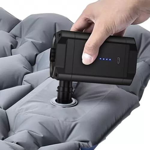 Trådløs luftmadraspumpe, sort, 5000mAh batteri, USB-C, kompakt, til camping, oppustelige senge
