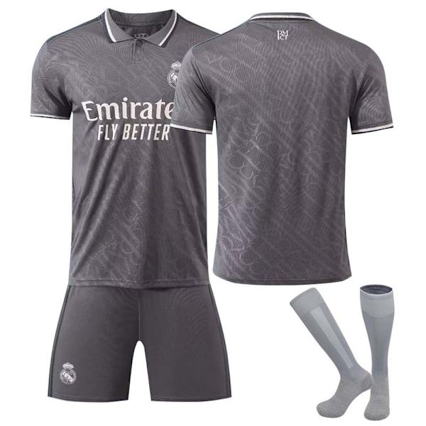 2425 Real Madridin vieraspeliasu Modrić pelipaita setti+sukka 16(90-100cm)