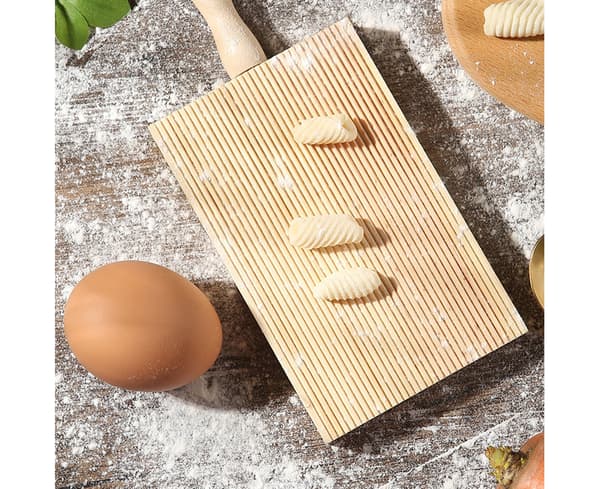 Nyt Bagebræt Blød Hold Stribet Formet Pasta