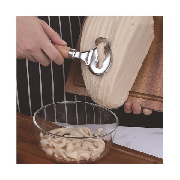 Hållbar Manuell Pasta Maker Tossing Panel Design