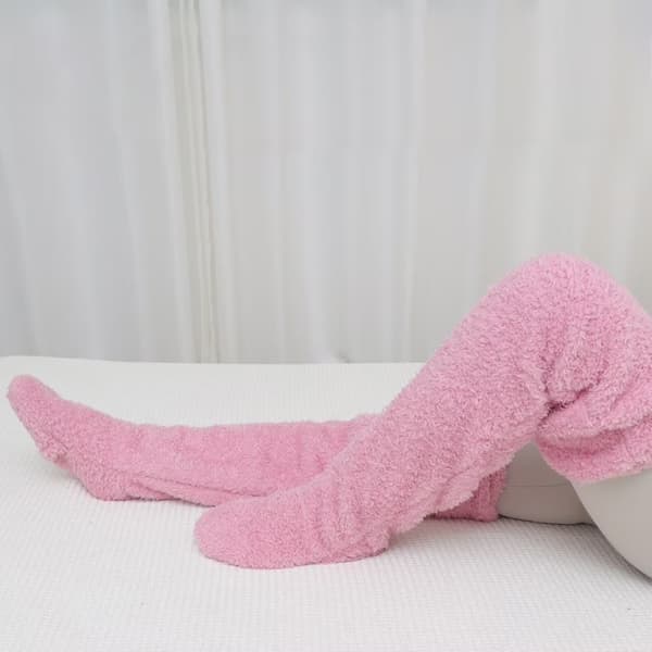 Hyggelige, bløde over-knee strømper, lange plys-hjemmesko-strømper, varme sovestrømper til kvinder