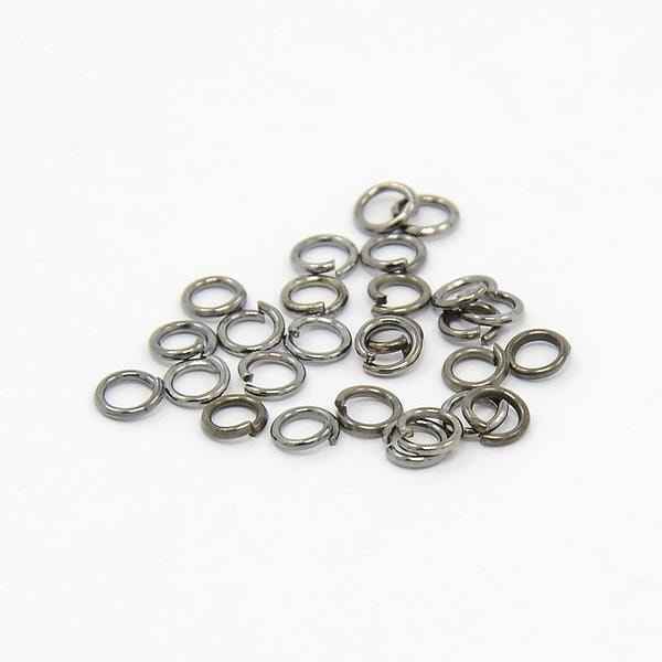10 gr. (Drygt 200 st) motringar 7 mm. i diameter (4 färg val) Guldpläterde Guldpläterde