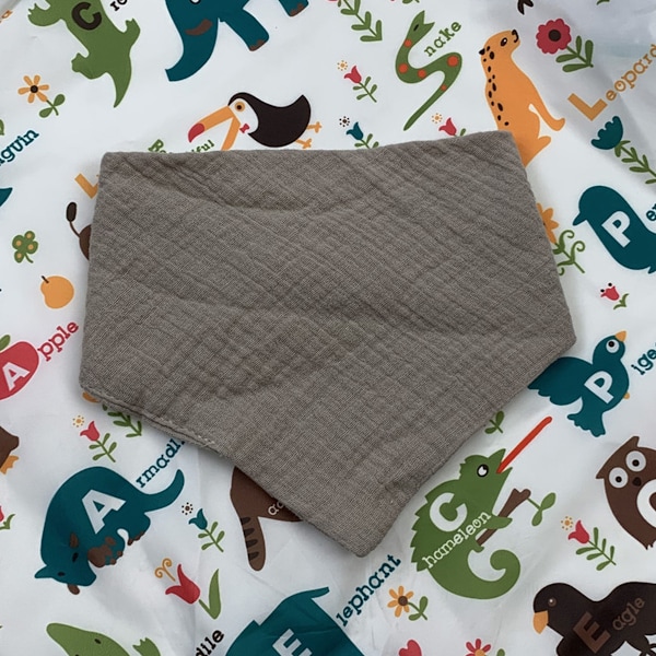 Musslin Haklappar för Bebisar, Mjuka Triangulära Baby Bandana Dregelhaklappar för Pojkar och Flickor, Enfärgade Haklappar för Dreglande och Tandsprickning Style 3