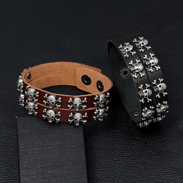Punkstil dubbelradigt armband i kohudsläder med dödskalledekoration 棕色Brown