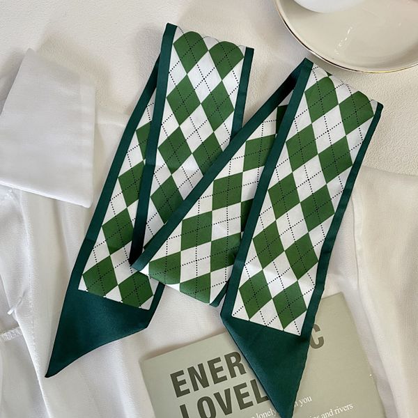 Retro liten silkescarf tjej hjärta vår och sommar smal