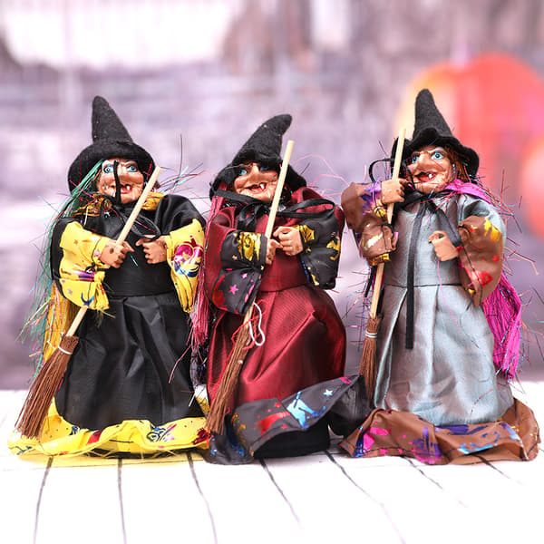 Hekse-tema dekorative figurer (assorterte farger, sett med 3)
