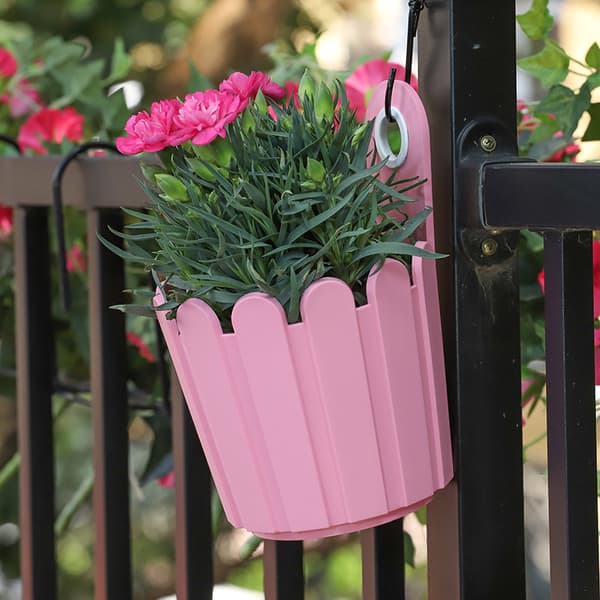 Mini blomsterkasse i polypropylen, 15 cm rosa veggmontert gjerdeblomst