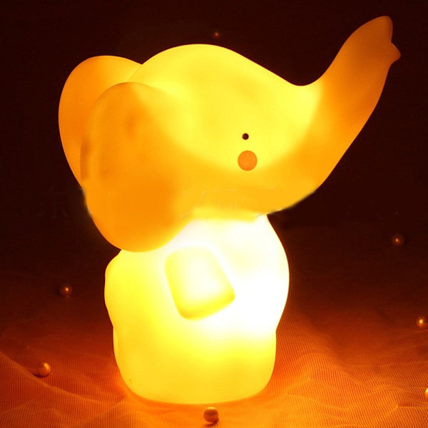 LED nattlampa baby elefant form, barnens sänglampa