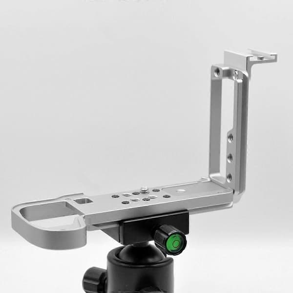 Snabbkoppling L-platta vertikalt handgreppsfäste med blixtsko för GFX100S GFX50SII kamera silver