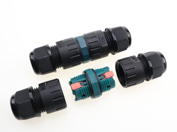 Sæt af 2, IP68 vandtætte kabelforbindelser Ø9mm-Ø12mm, 3-polet