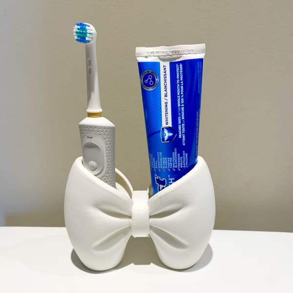 12 × 5.7 × 9 cm Toothbrush Holder/Pen Holder in Bow Shape, Pink + White