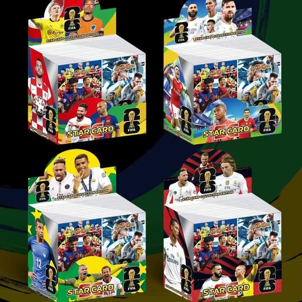 26 Fodboldstjernekort: VM-samlekort til brætspil og dueller – 9 Holo-kort + 1 Guldkort