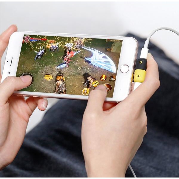 2st iPhone 7/8/X Adapter 2-in-1/Lyssna musik & ladda samtidigt 2st black yellow Model 4