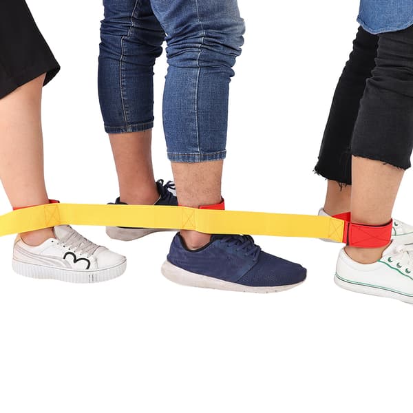 Unity Walk Challenge forbedrer samarbejde, farvegenkendelse og holdbare webbingstropper sikrer endeløs sjov, mens essentielle færdigheder udvikles