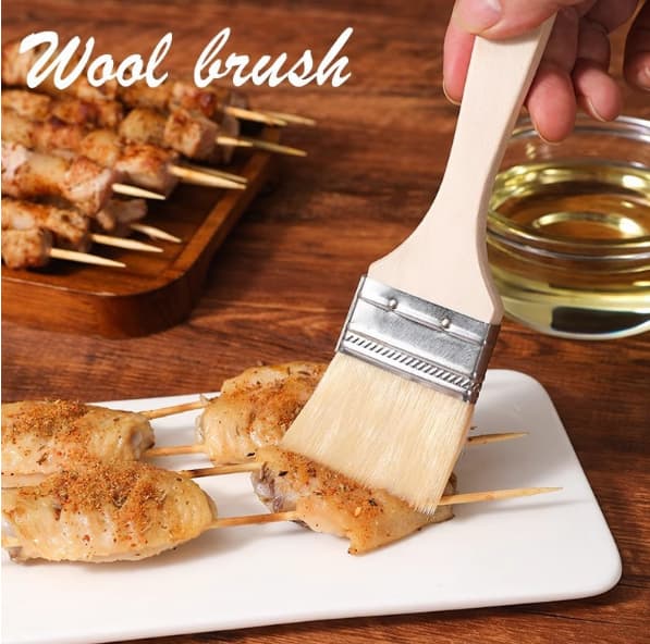 Matkvalitets oljekost med trehåndtak og ullbust: Myk børste for hjemmebaking, grilling, eggvask og sauser Medium