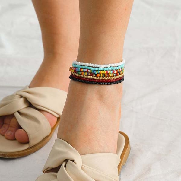 7 stycken elastiska pärlstavsanklar för kvinnor handgjorda strandboho färgglada pärlor ankelarmband set