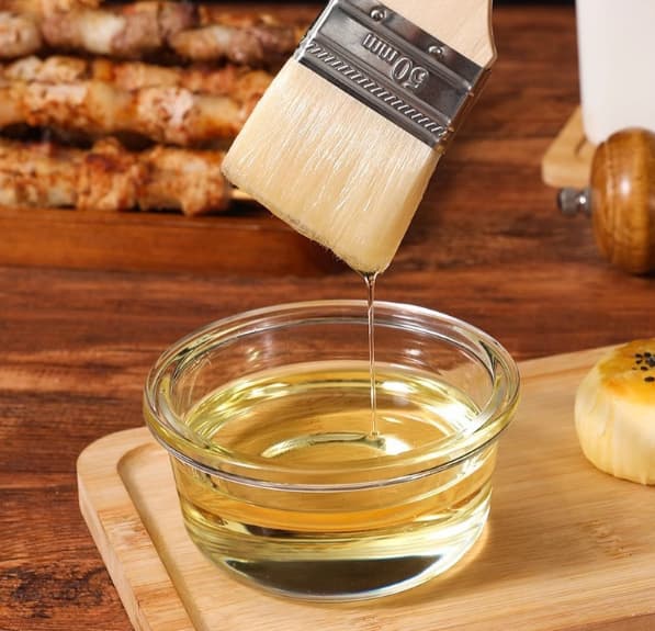 Matkvalitets oljekost med trehåndtak og ullbust: Myk børste for hjemmebaking, grilling, eggvask og sauser Small