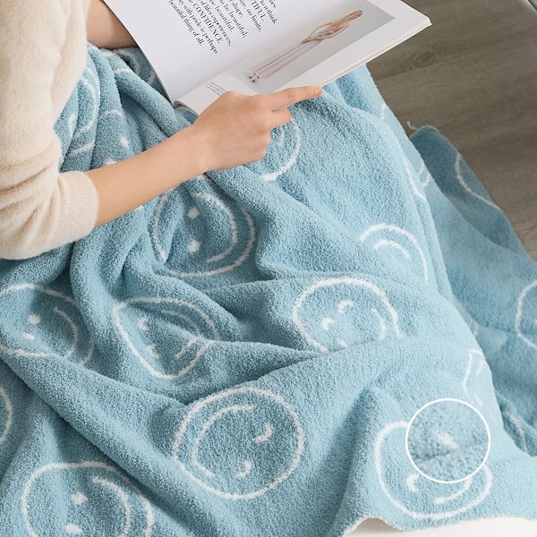 Filtar med glada ansikten Mjuk mysig varm filt för säng soffa resor Light blue
