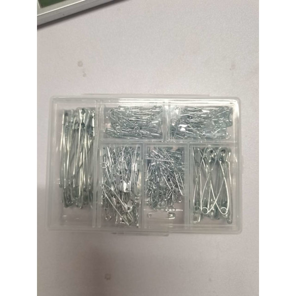 Universal Nonskid Paper Clips, Wire, Jumbo, Silver-