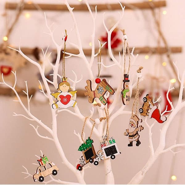 Hengende juletrepynt i tre, anheng ornament dekorasjoner