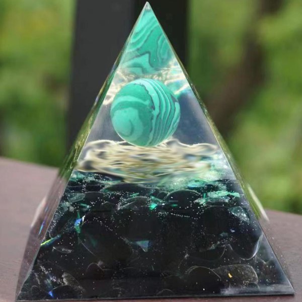 Orgonite Crystal Resin Craft Healing Crystal Pyramid, Orgonite