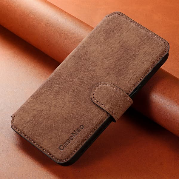 Magnetisk avtakbart flip-telefondeksel med RFID-beskyttelse, multifunksjonell kortholder og stativ; kompatibel med iPhone 16 Pro Max brown