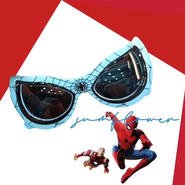 Spider-Man Tecknade Solglasögon för Barn med UV-skyddande Hartslinser - Ljusblå